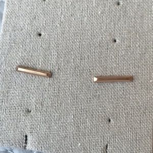 Kendra Scott Rose Gold Bar Studs
